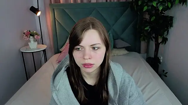 LesleySky online show from 02.28.26