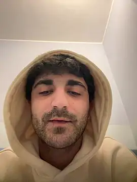 elia2711 online show from 02.13.26