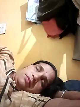 Snapshot of njkalo_sexe chatting on 03.15.26 njkalo sexe online show from 03.15.26