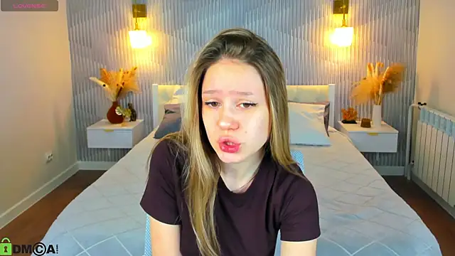 Snapshot of Mini_Allice chatting on 02.24.26 Mini Allice online show from 02.24.26