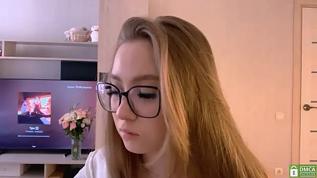 Snapshot of Fayalotyncute chatting on 02.28.26 Fayalotyncute online show from 02.28.26