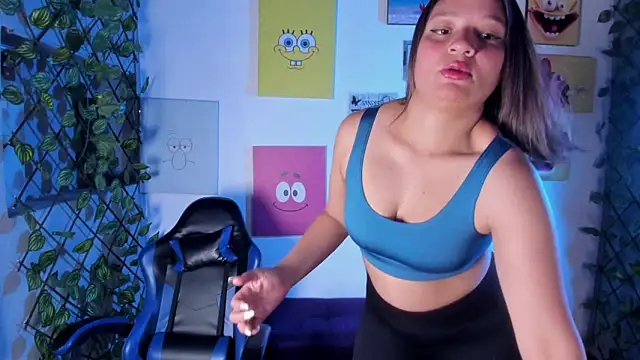 Snapshot of Juli_W chatting on 02.15.26 Juli W online show from 02.15.26