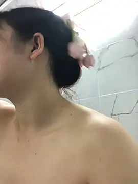 Snapshot of cuty_lusy chatting on 03.24.26 cuty lusy online show from 03.24.26