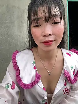 Snapshot of cuty_lusy chatting on 07.15.26 cuty lusy online show from 07.15.26