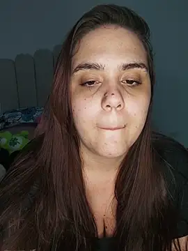 its lauu  online show from 04.12.26