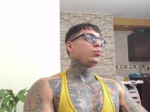 Snapshot of maxstrom111 chatting on 02.09.26 maxstrom111 online show from 02.09.26