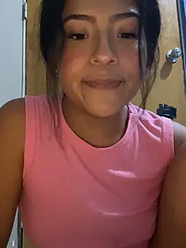 Snapshot of BabyFoxy chatting on 03.06.26 BabyFoxy online show from 03.06.26