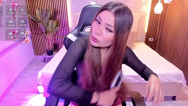 Scarlett Raven  online show from 02.26.26