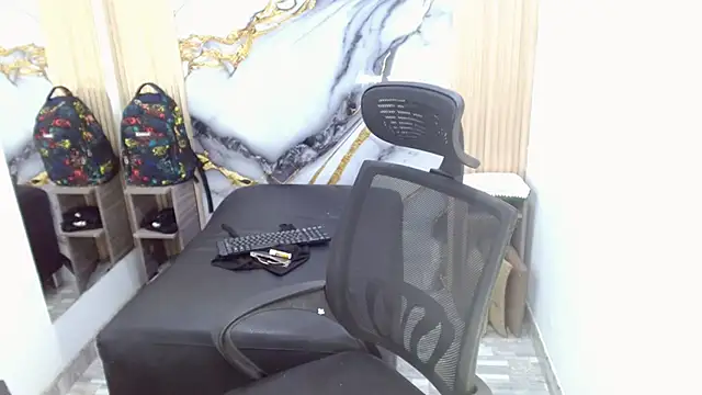 DaviidBuckx  online show from 05.25.26