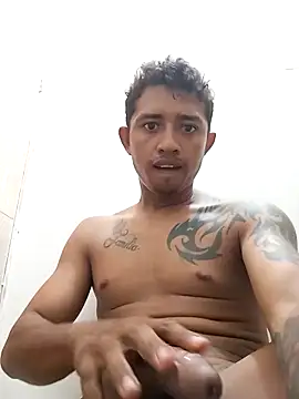 Snapshot of DuvanProces chatting on 02.28.26 DuvanProces online show from 02.28.26