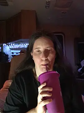 Snapshot of JMT42 chatting on 02.20.26 JMT42 online show from 02.20.26