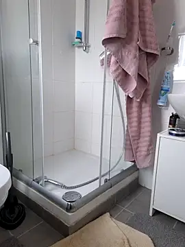 Snapshot of ondlaniej chatting on 03.14.26 ondlaniej online show from 03.14.26