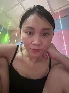 Snapshot of Lucky-baby077 chatting on 03.01.26 Lucky-baby077 online show from 03.01.26