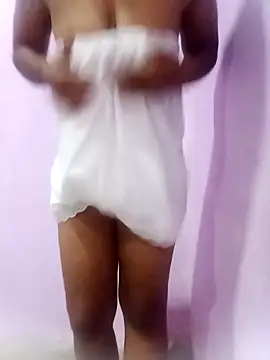 Malee S online show from 04.02.26