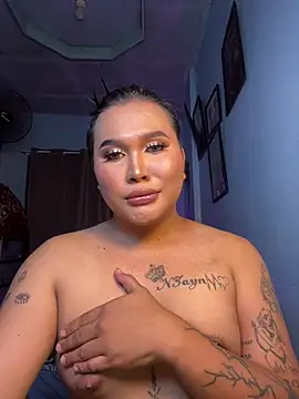hollynicole online show from 05.02.26