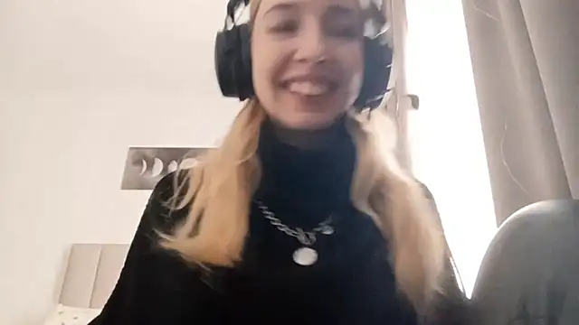 Snapshot of WackyNome chatting on 02.12.26 WackyNome online show from 02.12.26