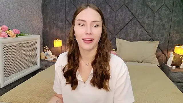 Arielle Vade online show from 07.08.26