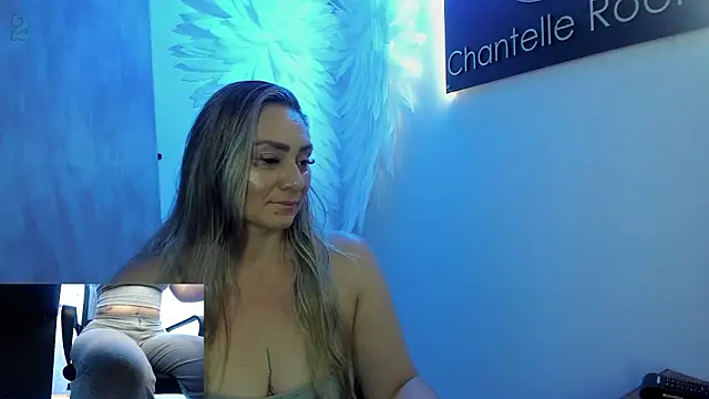 Snapshot of annie_vega17_ chatting on 02.19.26 annie vega17 online show from 02.19.26