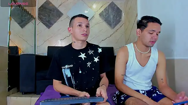 Isaak 26 online show from 04.10.26