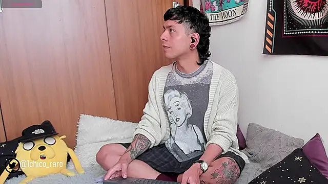 Snapshot of acid_timee chatting on 02.06.25 acid timee online show from 02.06.25