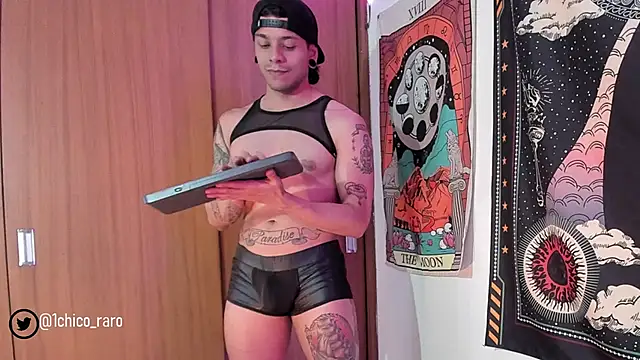 Snapshot of acid_timee chatting on 02.13.25 acid timee online show from 02.13.25