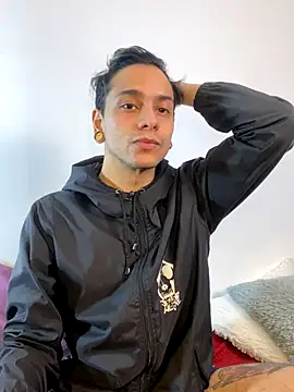 Snapshot of acid_timee chatting on 10.10.25 acid timee online show from 10.10.25