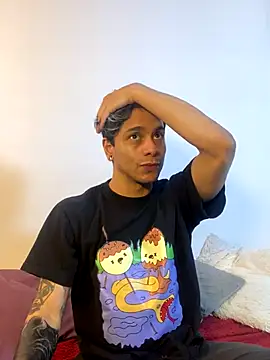 Snapshot of acid_timee chatting on 10.21.25 acid timee online show from 10.21.25