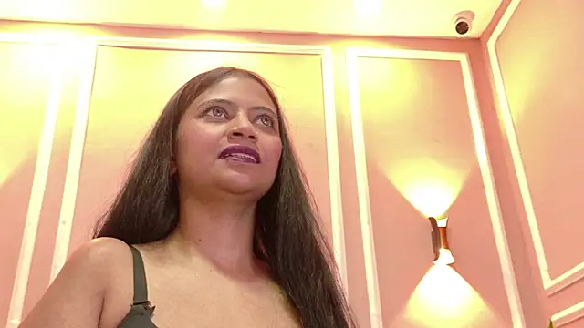 SuzyFox  online show from 03.04.26