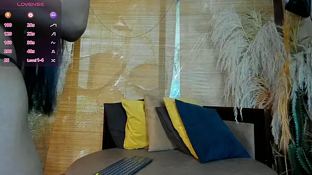 Snapshot of sophieBlair_ chatting on 03.24.26 sophieBlair online show from 03.24.26