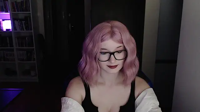 LunaXcherry online show from 03.24.26