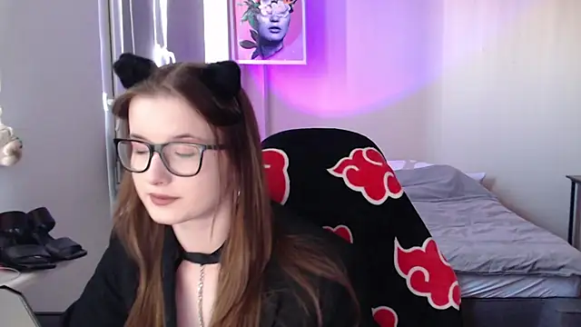 LunaXcherry online show from 05.27.26
