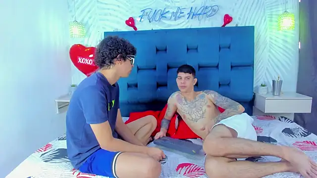 Snapshot of Adventurous_Boys chatting on 02.14.26 Adventurous Boys online show from 02.14.26