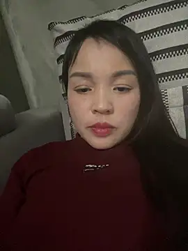 Strawberry-wet online show from 02.20.26