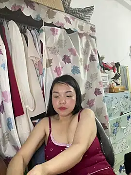 Snapshot of Strawberry-wet chatting on 04.08.26 Strawberry-wet online show from 04.08.26