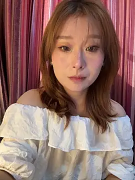 Snapshot of A-cola chatting on 03.30.26 A-cola online show from 03.30.26