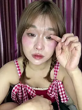 Snapshot of A-cola chatting on 04.07.26 A-cola online show from 04.07.26