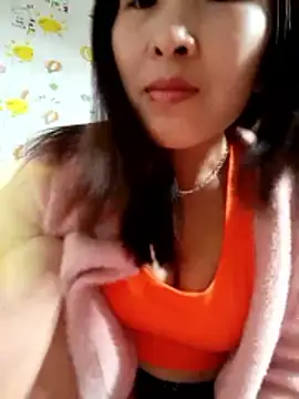 Snapshot of Ella_lee18 chatting on 02.18.26 Ella lee18 online show from 02.18.26