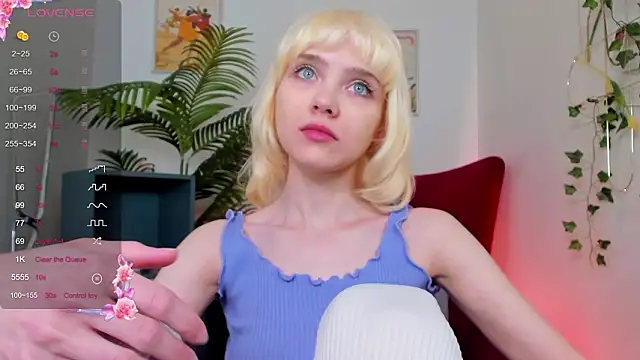 Snapshot of wow_angel chatting on 03.01.26 wow angel online show from 03.01.26