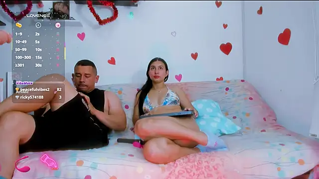 Snapshot of mystery_couple0 chatting on 03.04.26 mystery couple0 online show from 03.04.26