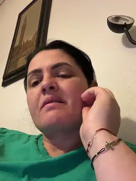 Snapshot of Sony28v chatting on 02.12.26 Sony28v online show from 02.12.26