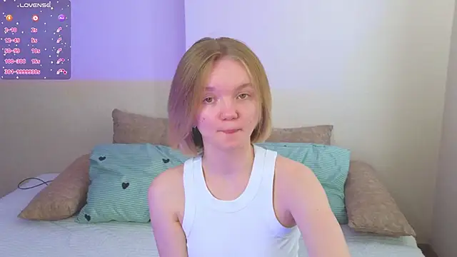 Snapshot of StellaBunny chatting on 02.26.26 StellaBunny online show from 02.26.26