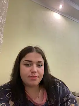 MilaKis online show from 02.15.26