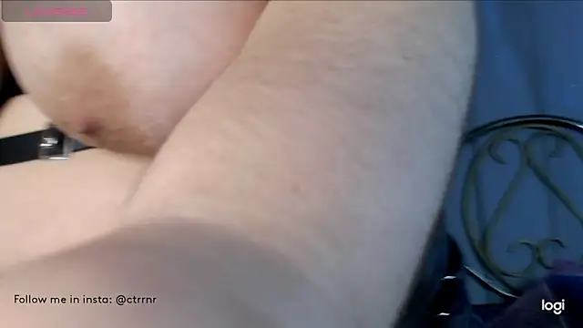 Snapshot of Camilleturn18 chatting on 03.03.26 Camilleturn18 online show from 03.03.26