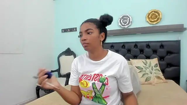 Snapshot of Sexy_ebony_1 chatting on 03.11.26 Sexy ebony 1 online show from 03.11.26