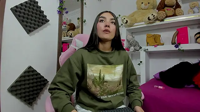 Mayli rose online show from 02.25.26