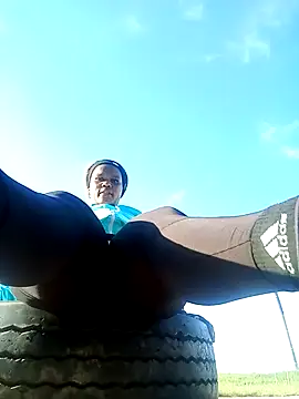 MrsTrina online show from 03.14.26