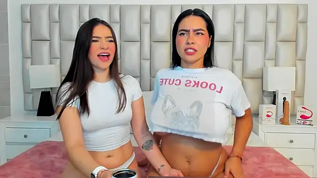 Snapshot of paola_katy_dicks chatting on 03.20.25 paola katy dicks online show from 03.20.25