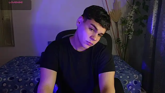 eithan jonnes online show from 03.07.26