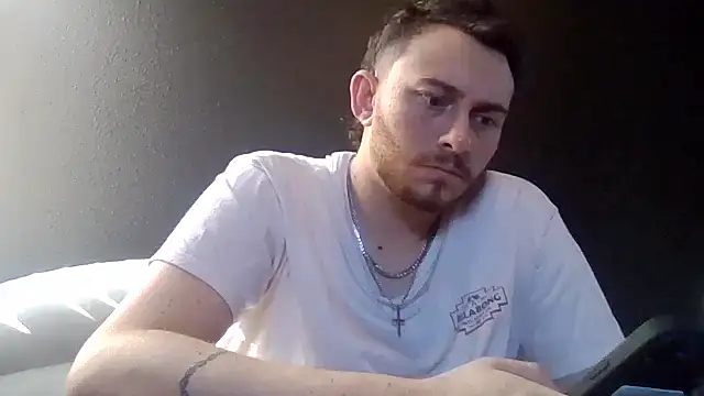 Tallhungandcloudy online show from 05.11.26