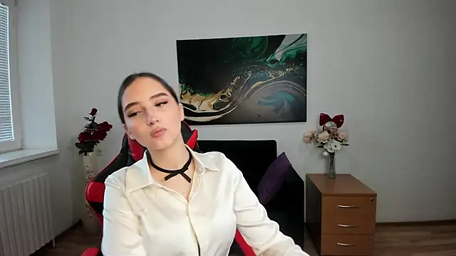 Snapshot of Effy_Royse chatting on 02.13.26 Effy Royse online show from 02.13.26